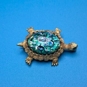 11 W 30 St Dodds Vintage Brooch Jelly belly Rare Art Glass Turtle